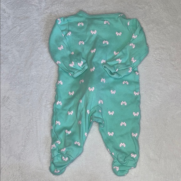 (2 for $10) Carter's Green and Pink bow Footie / sleeper One Piece 🎀 - Picture 6 of 6